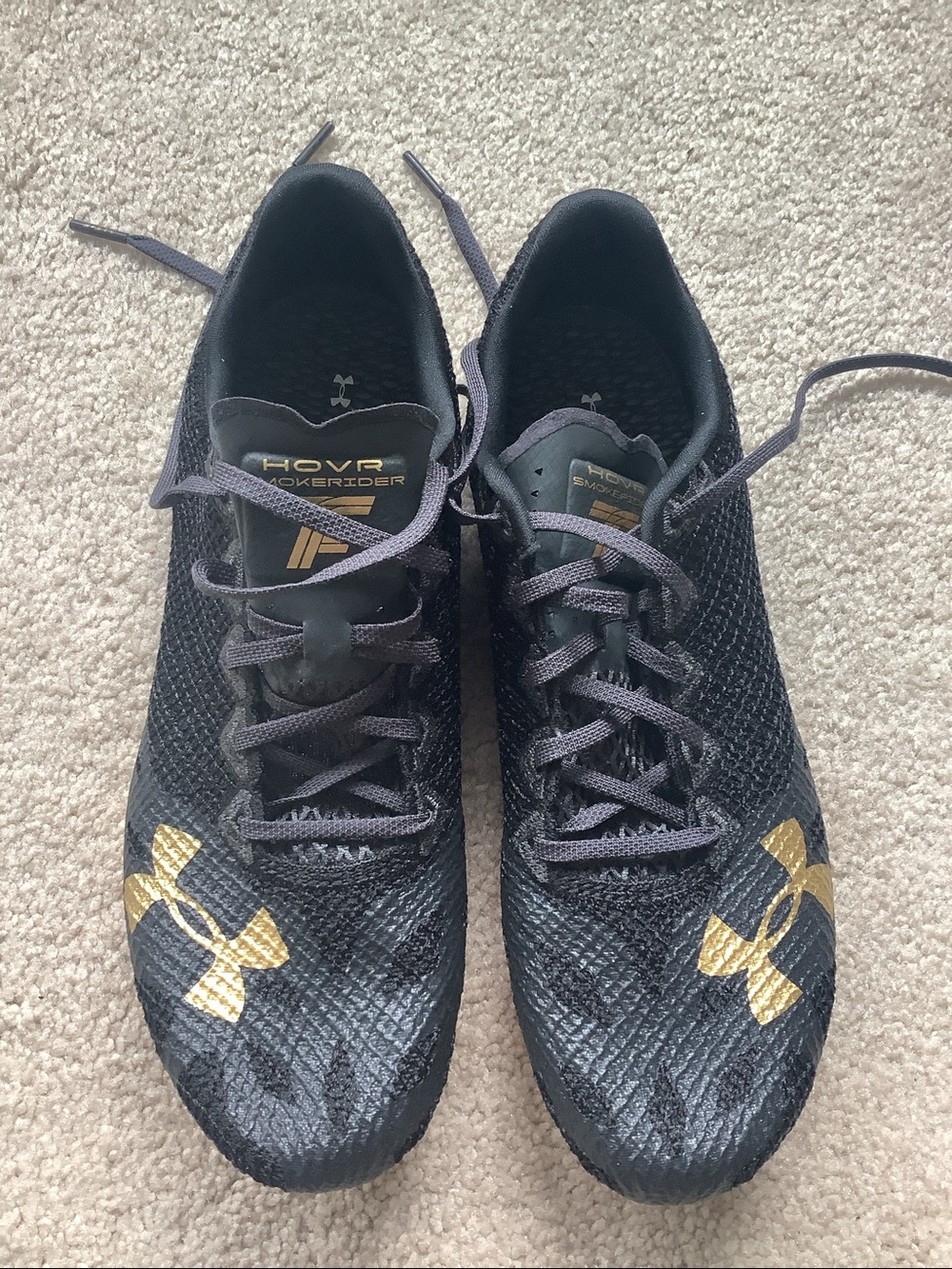 Women’s 9.0 Track Spikes Under Armour  Hovr Smokerider